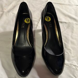 Lauren Ralph Lauren Patent Leather pumps. NWOT. Size 9. 2 1/2” heel.